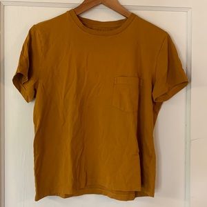 Everlane box cut pocket fee. Mustard. M